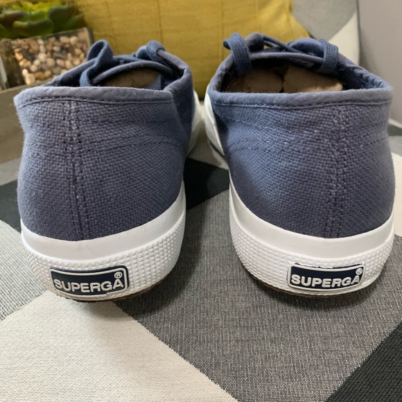 SUPERGA WOMAN’S BLUE CANVAS SNEAKERS IN WOMAN’S SIZE 9 IN EXCELLENT CONDITION!! - Picture 5 of 6